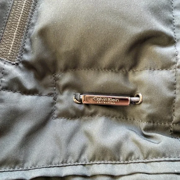 Calvin Klein Men's Dark Gray Puffer Jacket - Picture 2 of 16